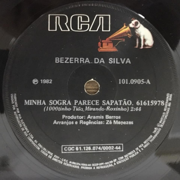 Album herunterladen Bezerra Da Silva - Minha Sogra Parece Sapatão Aqueles Morros